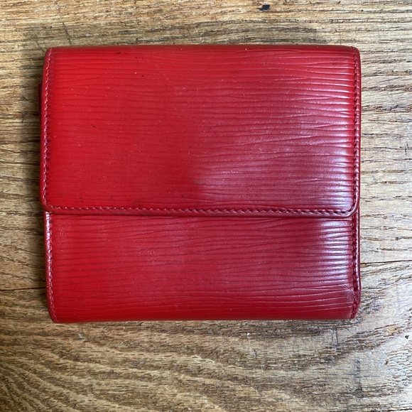 Louis Vuitton Red double snap Epi leather compact wallet Authentic EUC LV Epi - Picture 3 of 15